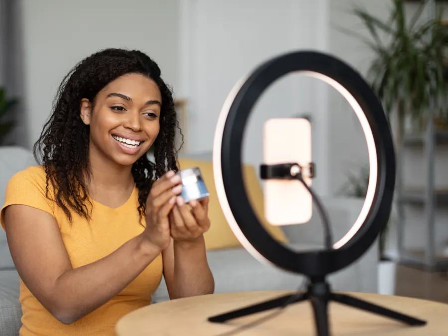 ring light Β· talk